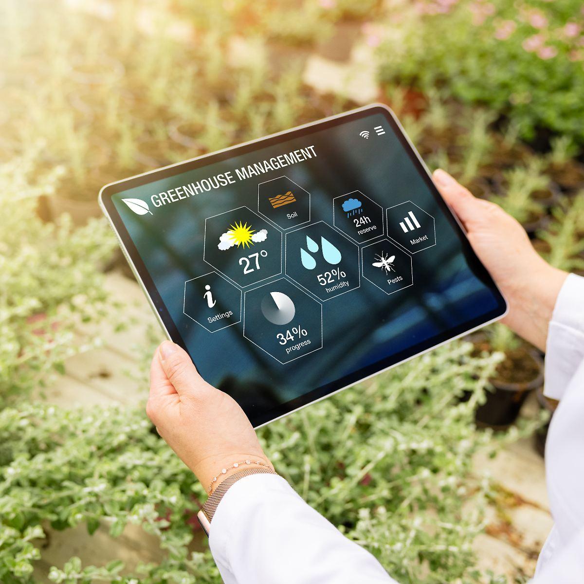 IoT-integrated Renewable Devices